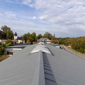 spenglerei-stadler-firmengebude-dach-bauspenglerei-1